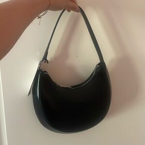Black shoulder bag